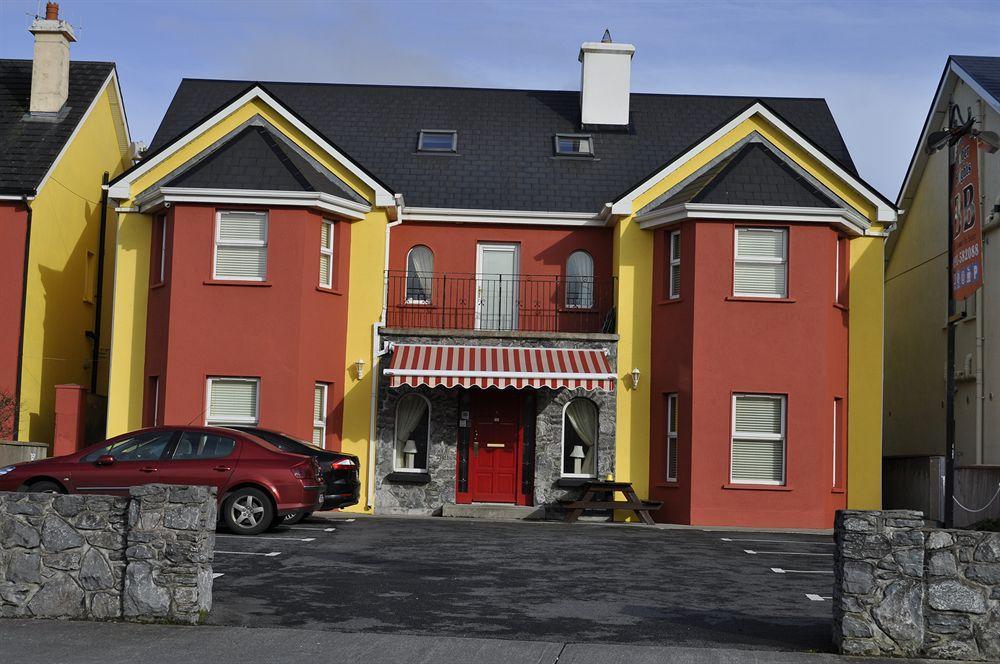 Amber Heights Bed & Breakfast Galway Bagian luar foto
