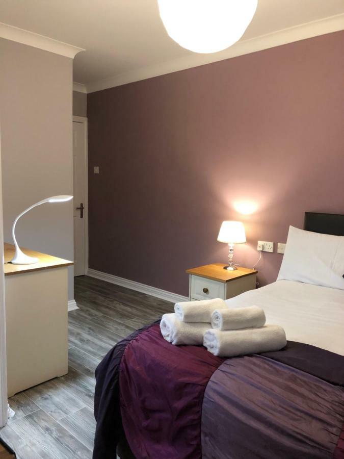 Amber Heights Bed & Breakfast Galway Bagian luar foto