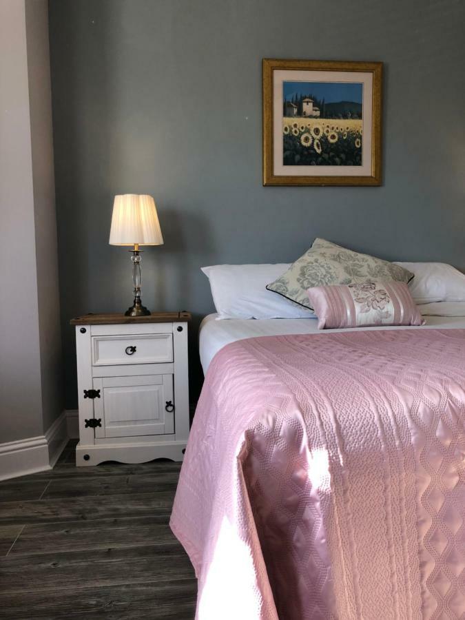 Amber Heights Bed & Breakfast Galway Bagian luar foto